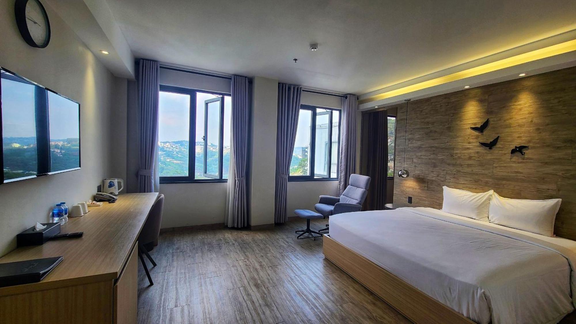 The Luxe Da Lat Hotel Exterior photo